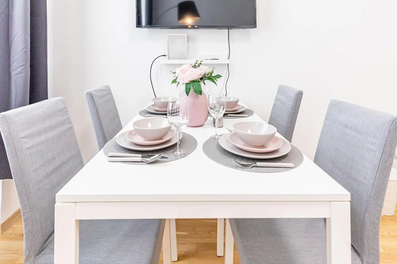 Premium City Apartment Close To Metro U2 & Vienna Congress Center